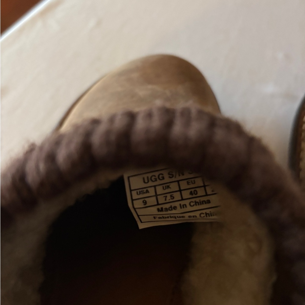 UGG Brown Leather Clog Mules with Knit Collar - Picture 6 of 7